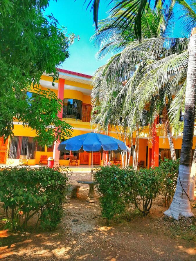 Hotel Nany Brasilito Exterior foto